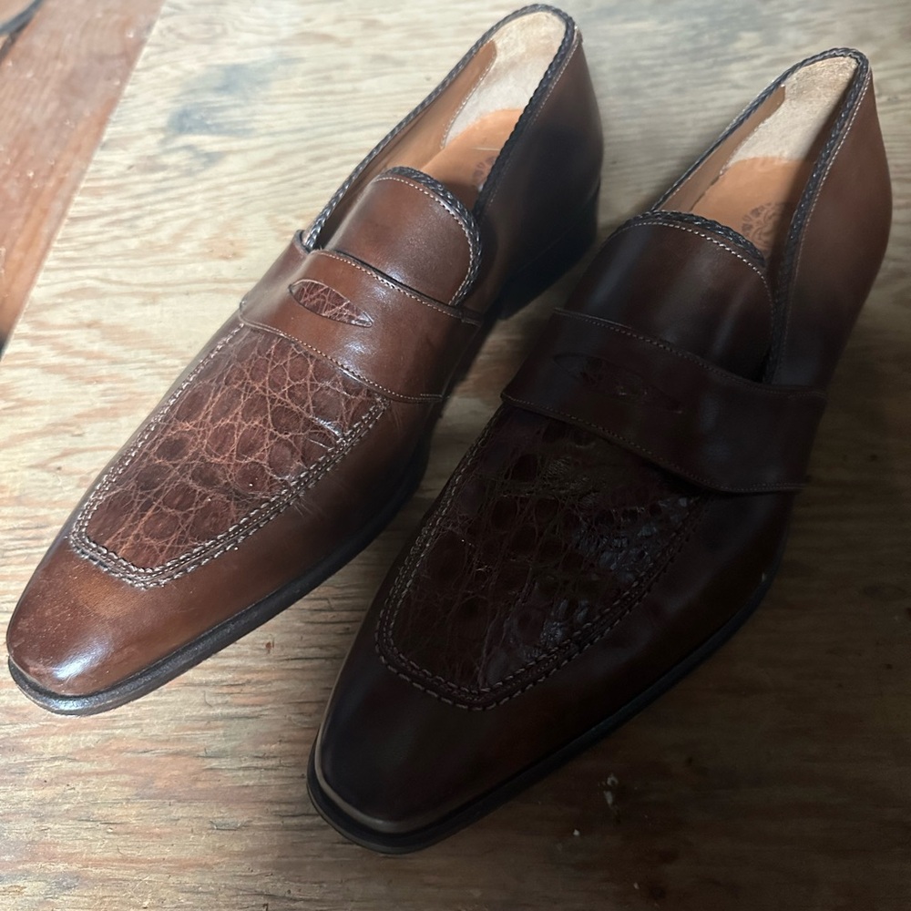 Elegant Brown Leather Men's Shoes genuine crocodile